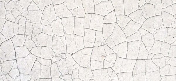 Restauración y consolidación de la madera de los muebles